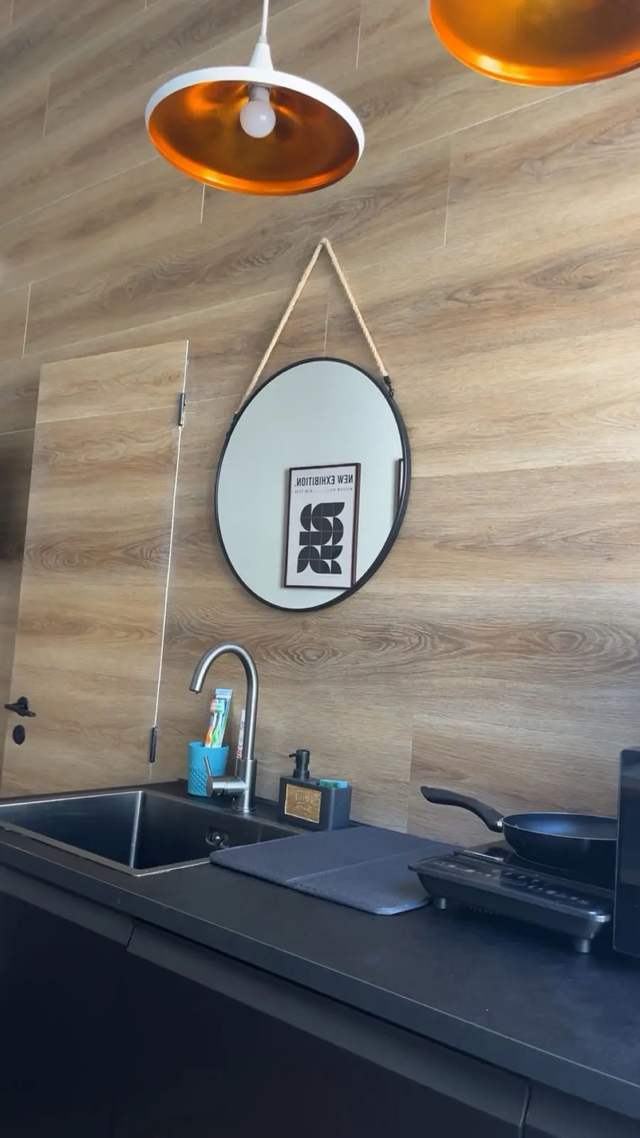 Mediterranean Room detail 14